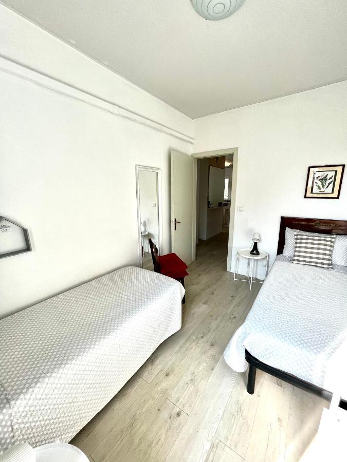 Your Familyapartment In Сирмионе Экстерьер фото